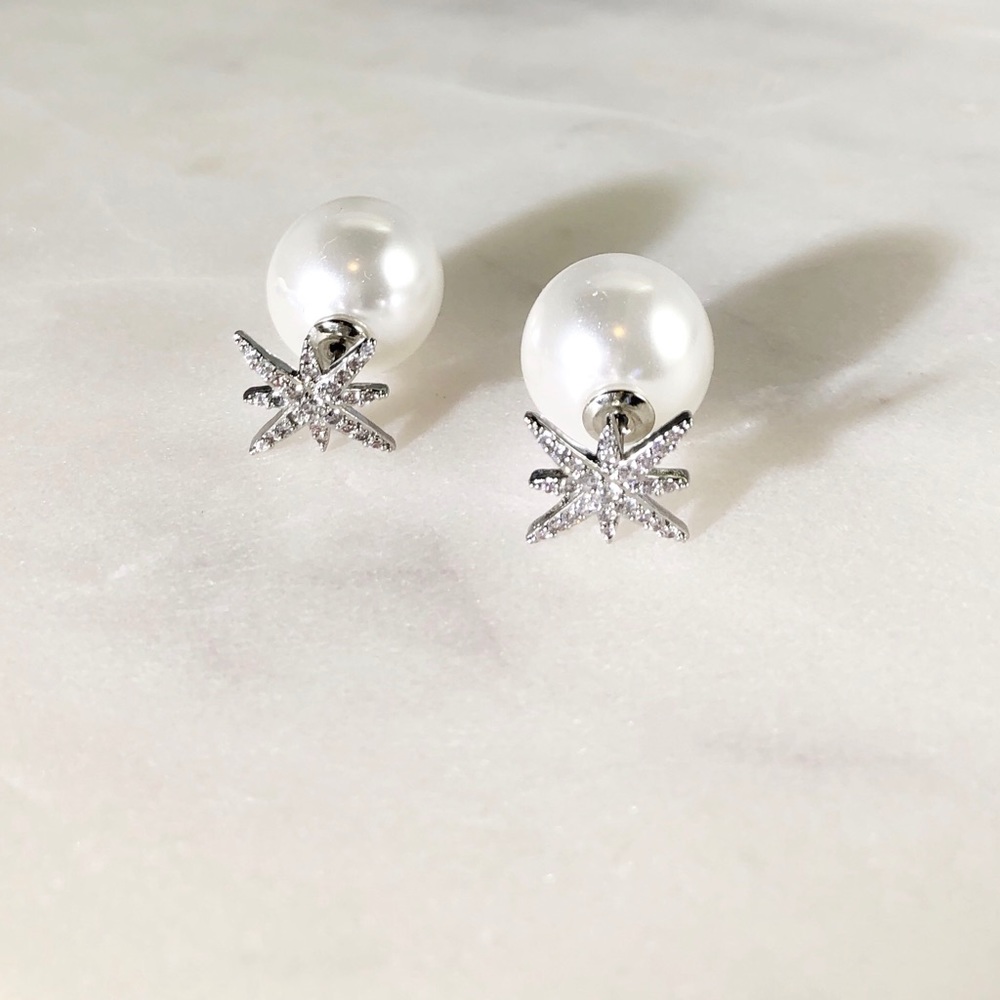 Galactic Pearl Studs - Picture 3 of 6